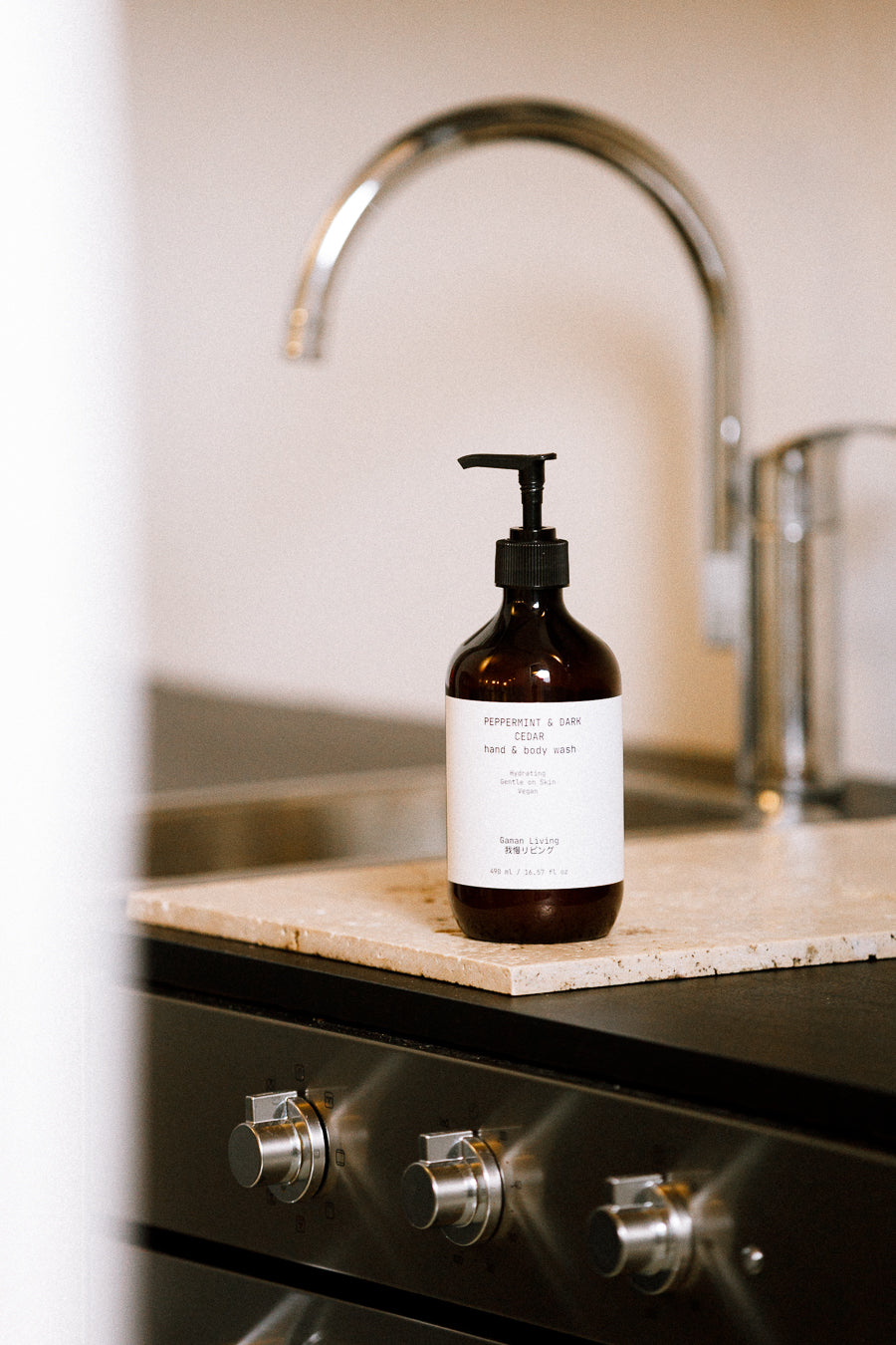 Hand & Body Wash, Peppermint & Dark Cedar